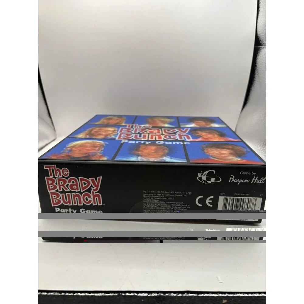 The Brady Bunch Party Game Hologram Box Top- Never Used- Box in great condition!